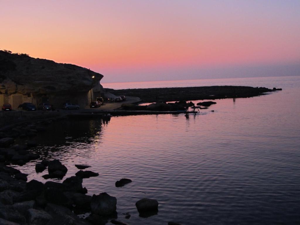 Sunset Seaview Apartament Marsalforn